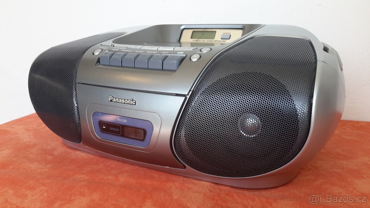 Radiomagnetofon s CD Panasonic