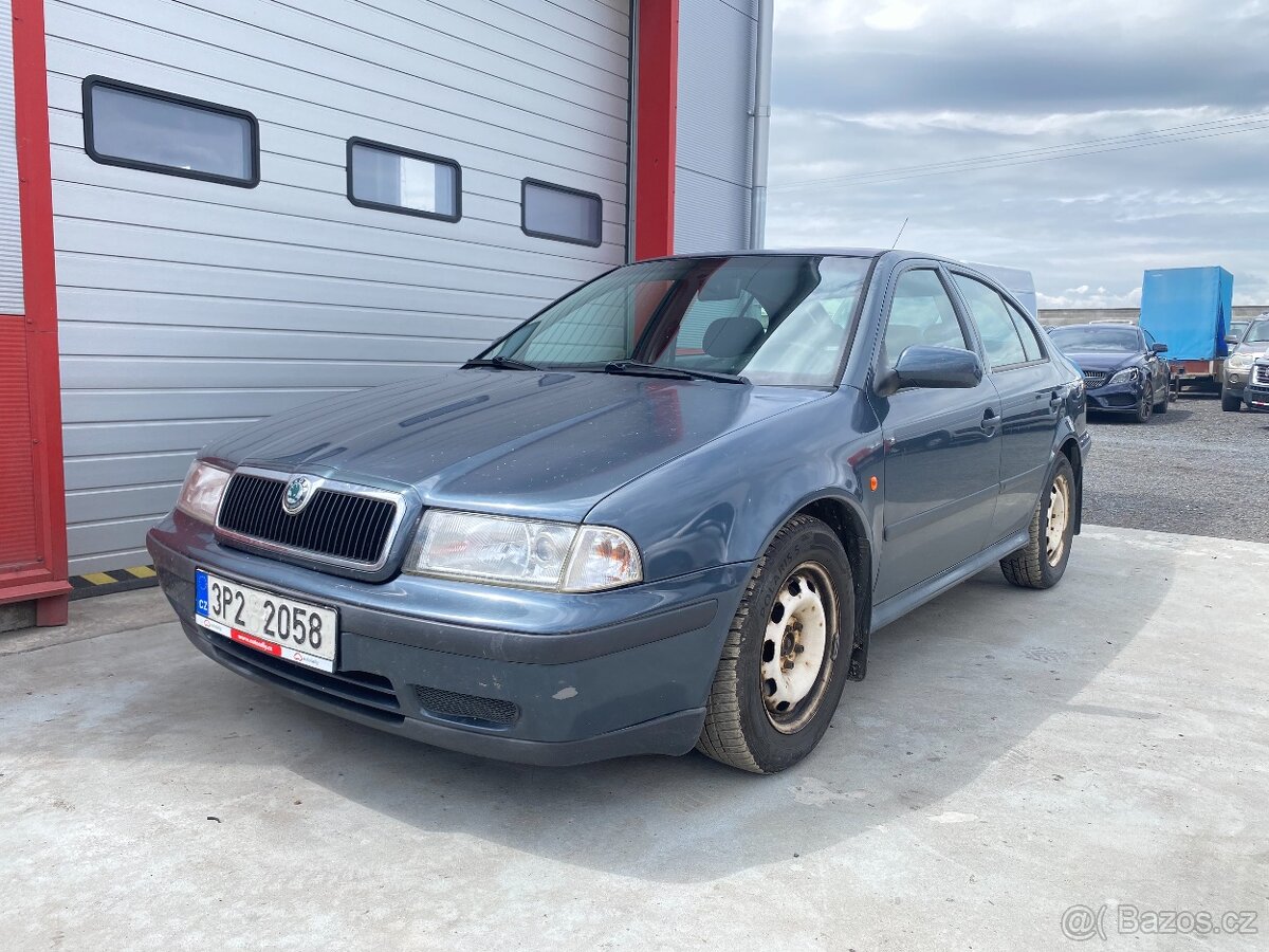 ŠKODA OCTAVIA 2.0i ELEGANCE / KLIMA 1999