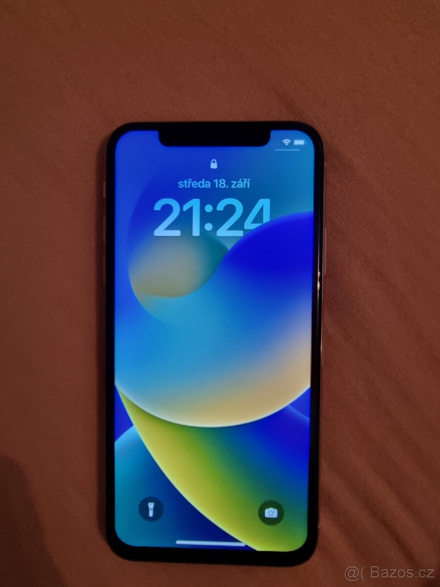 Apple Iphone X 256GB - bílá