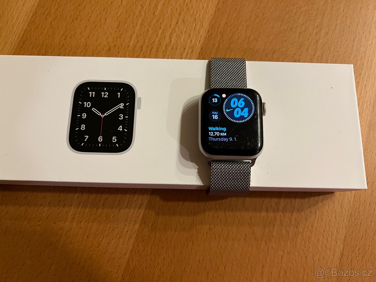 Apple Watch SE 2021 (GPS + Cellular) 40mm