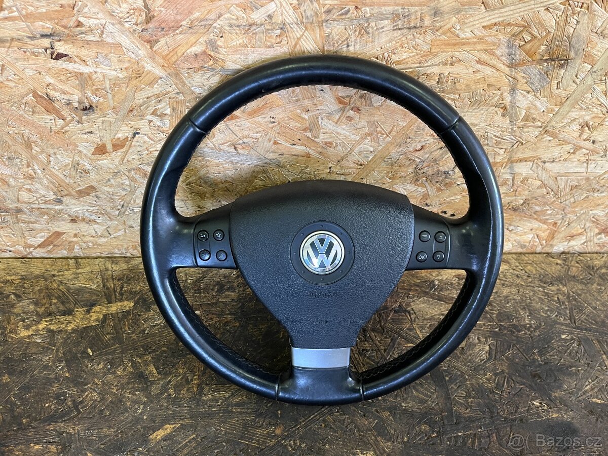 KOMPLETNÍ MULTIFUNKČNÍ VOLANT VW