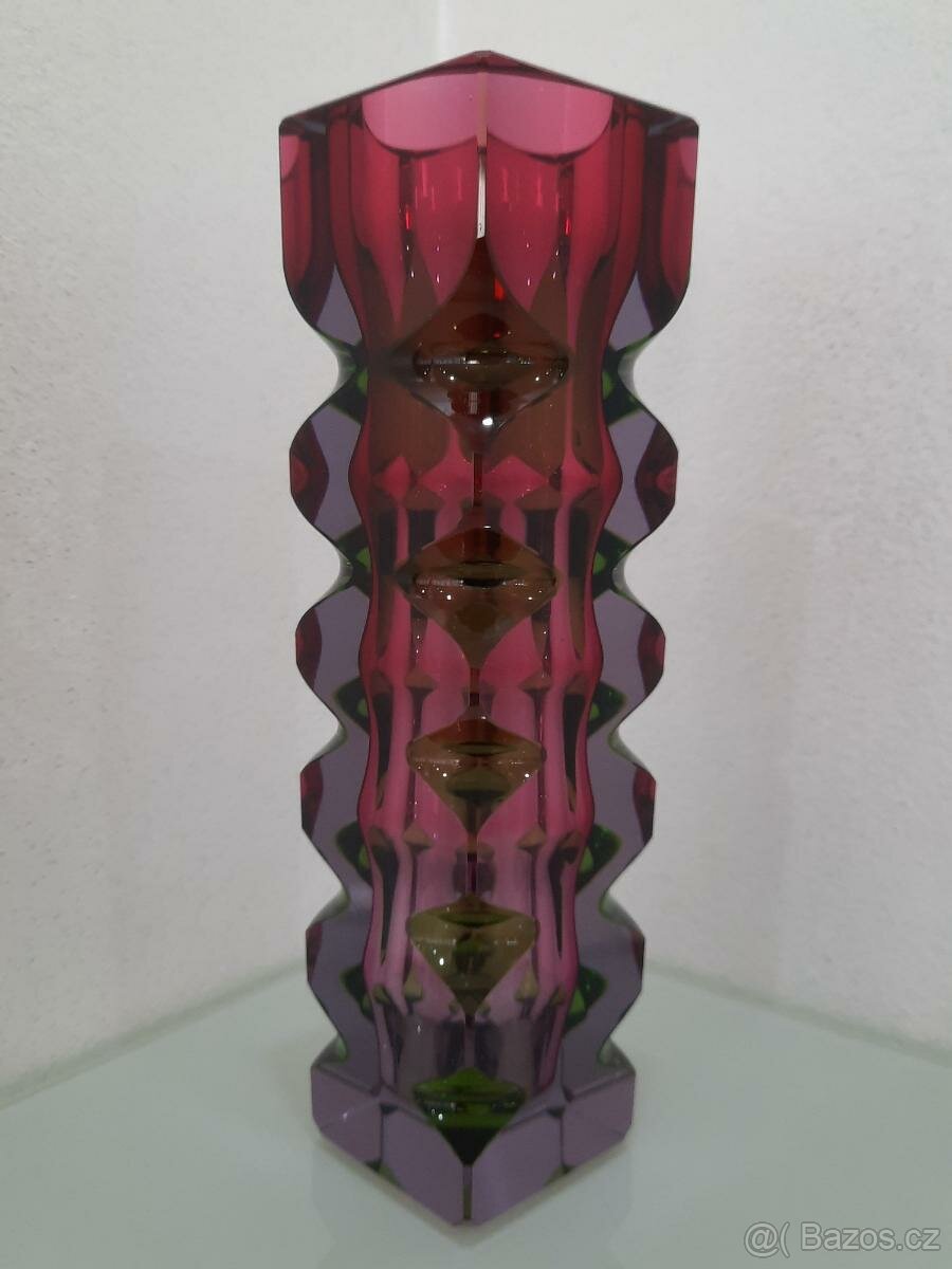 Váza Oldřich Lipský