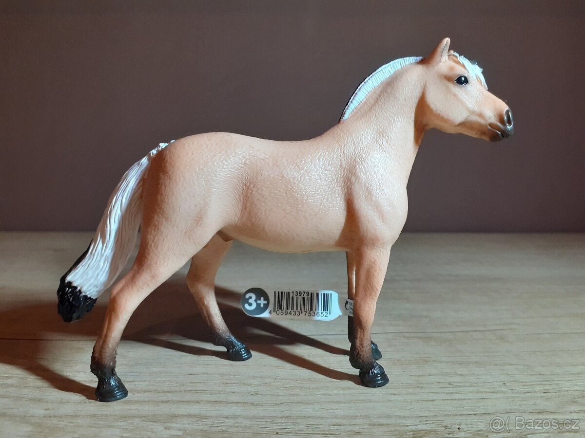 SCHLEICH aj.Koně SBĚRATELSKÉ FIGURKY 1