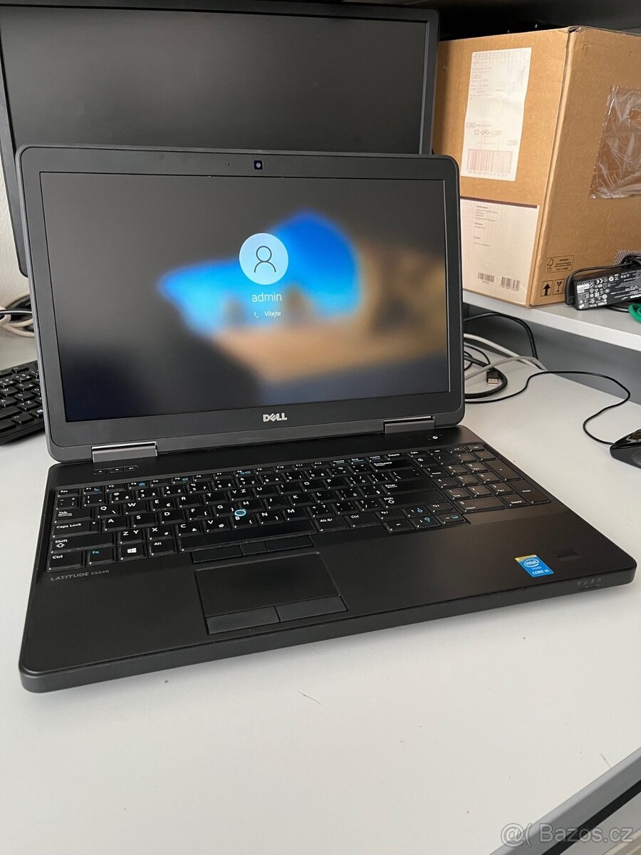 Dell Latitude E5540 / i5-4310U / 8GB DDR3 / 250GB SSD / W10