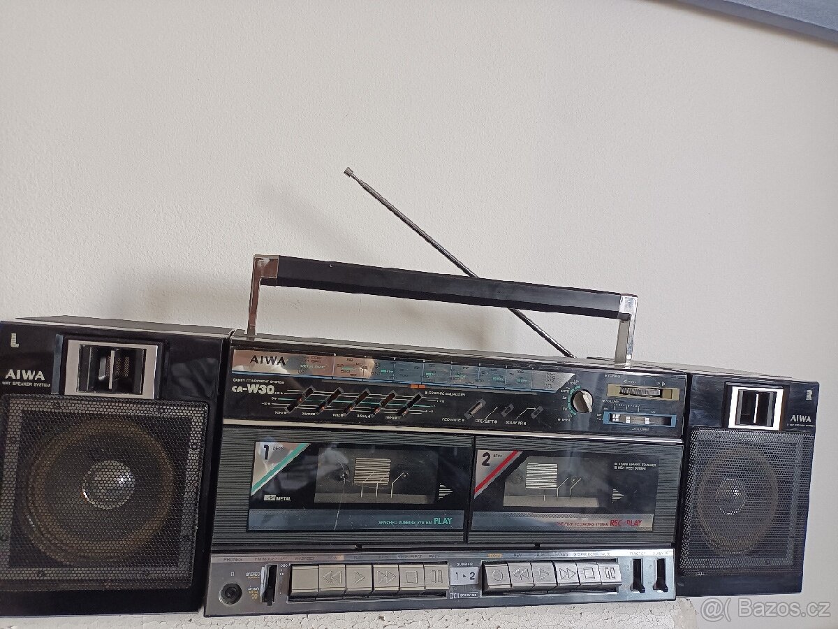 Aiwa CA W30V 1A, radiomagnetofon retro kazeťák