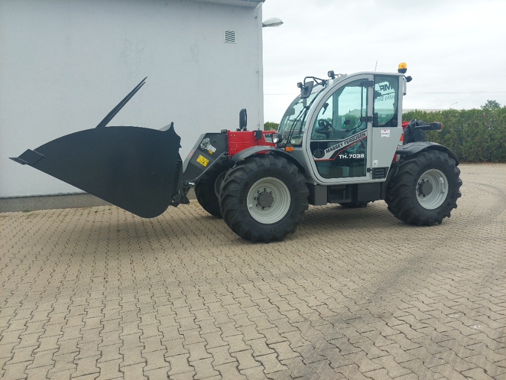 Teleskopický manipulátor Massey Ferguson MF TH.7038 S5 Exclu