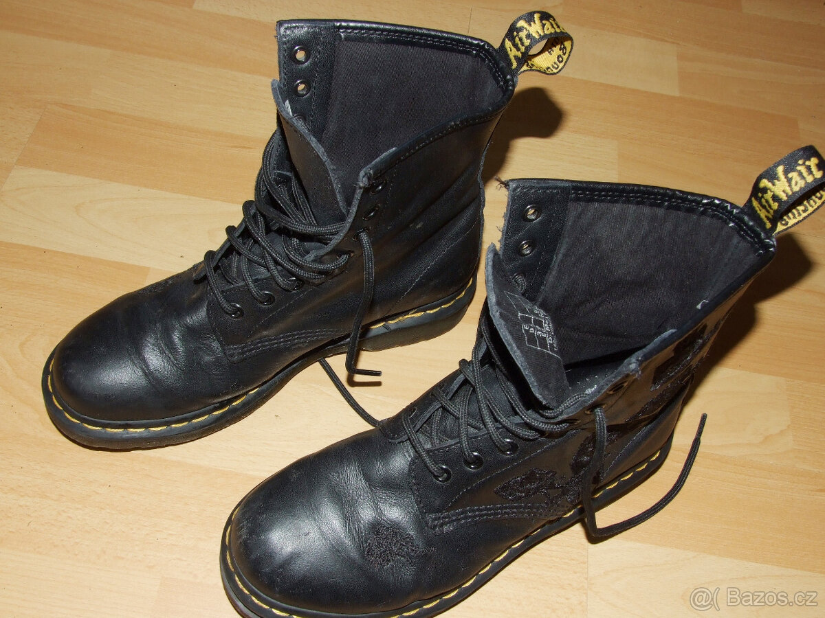 Dr. Martens, model  1460 Vonda Mono,  EU 39 - zánovní