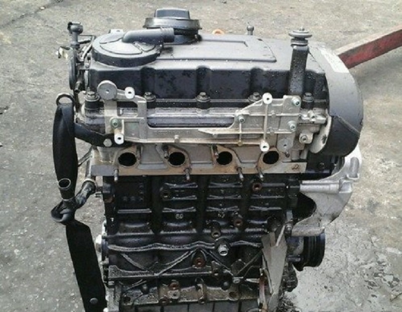 MOTOR BKD - 2,0 TDI 103kw A1 STAV, ZÁRUKA, EXTRÉMNĚ MÁLO JET