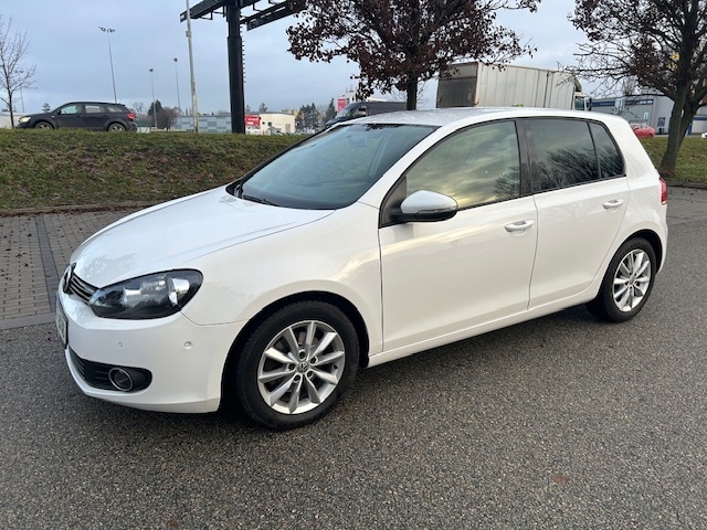 Volkswagen Golf VI Highline 2.0TDi 103kW common rail