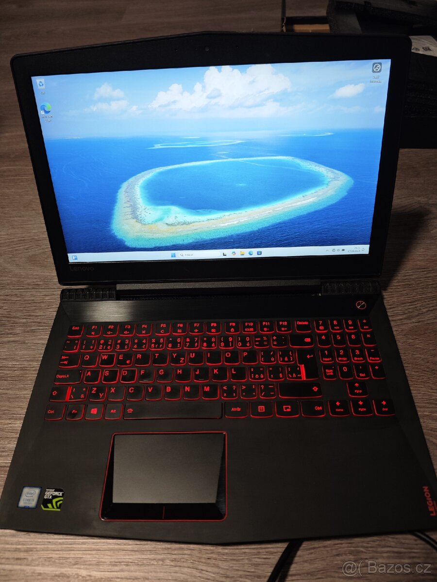 Herní notebook Lenovo Legion se 4GB grafikou