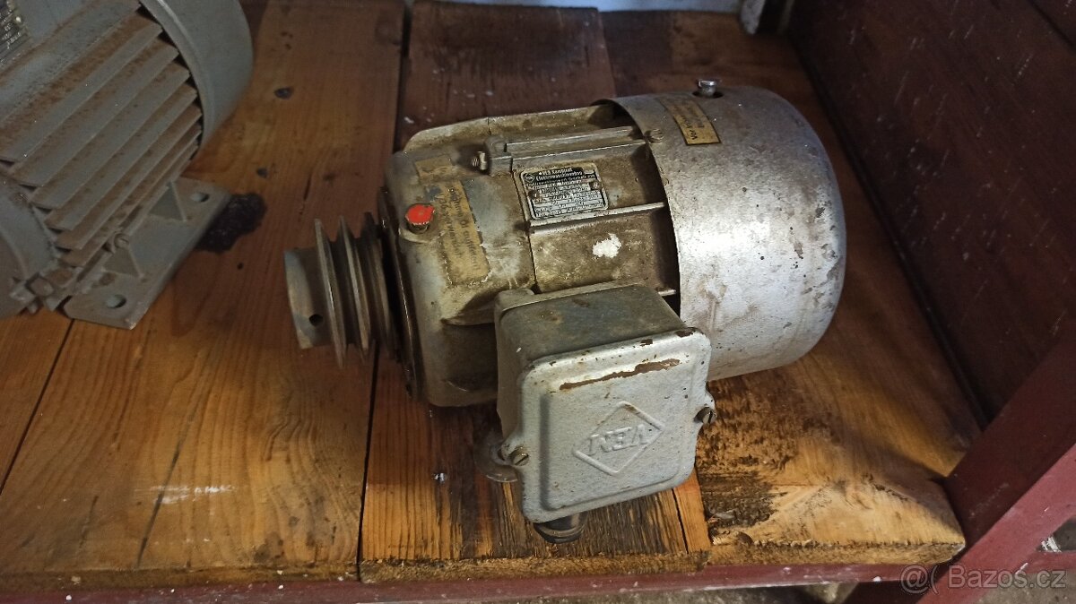 Elektromotor VEB Kombinat 0,4kw