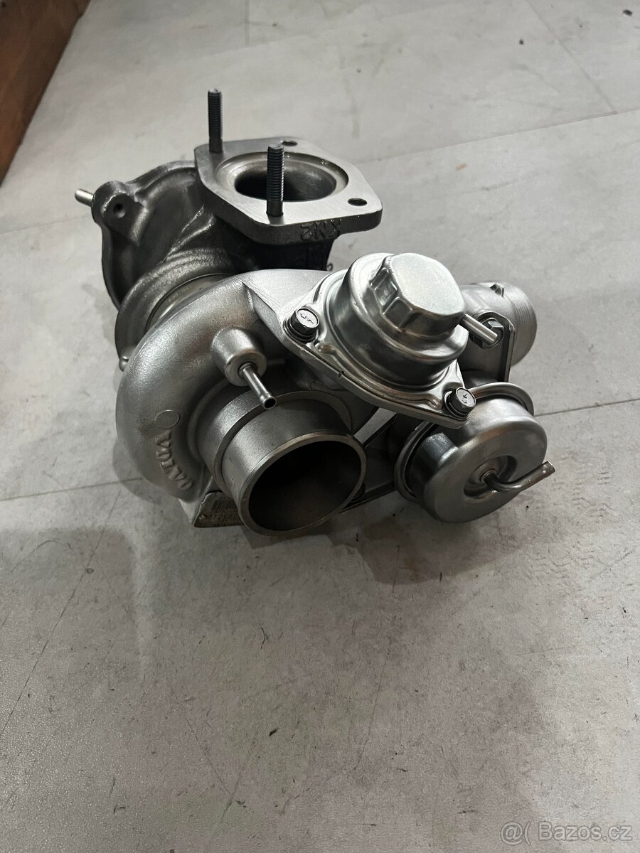 Turbo Volvo 2.5 T, 154kW, 49377-06