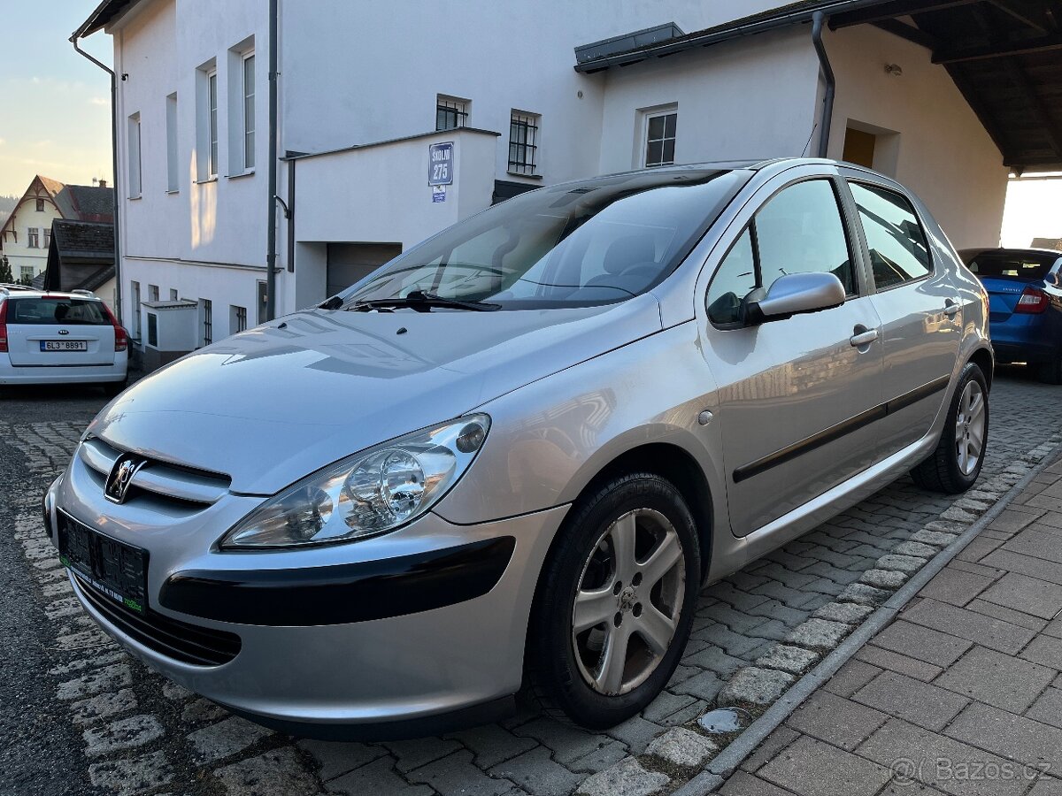 Peugeot 307 2.0i 100kW DIGIKLIMA,TAŽNÉ,SERV.KN