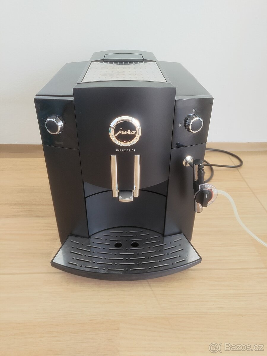Automatický švýcarský kávovar Jura C5- 2.generace
