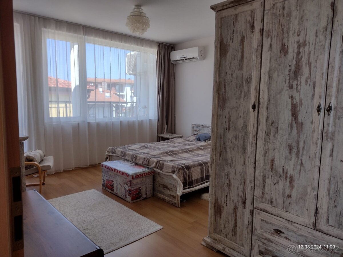 Apartmán s 1 ložnicí. Ravda