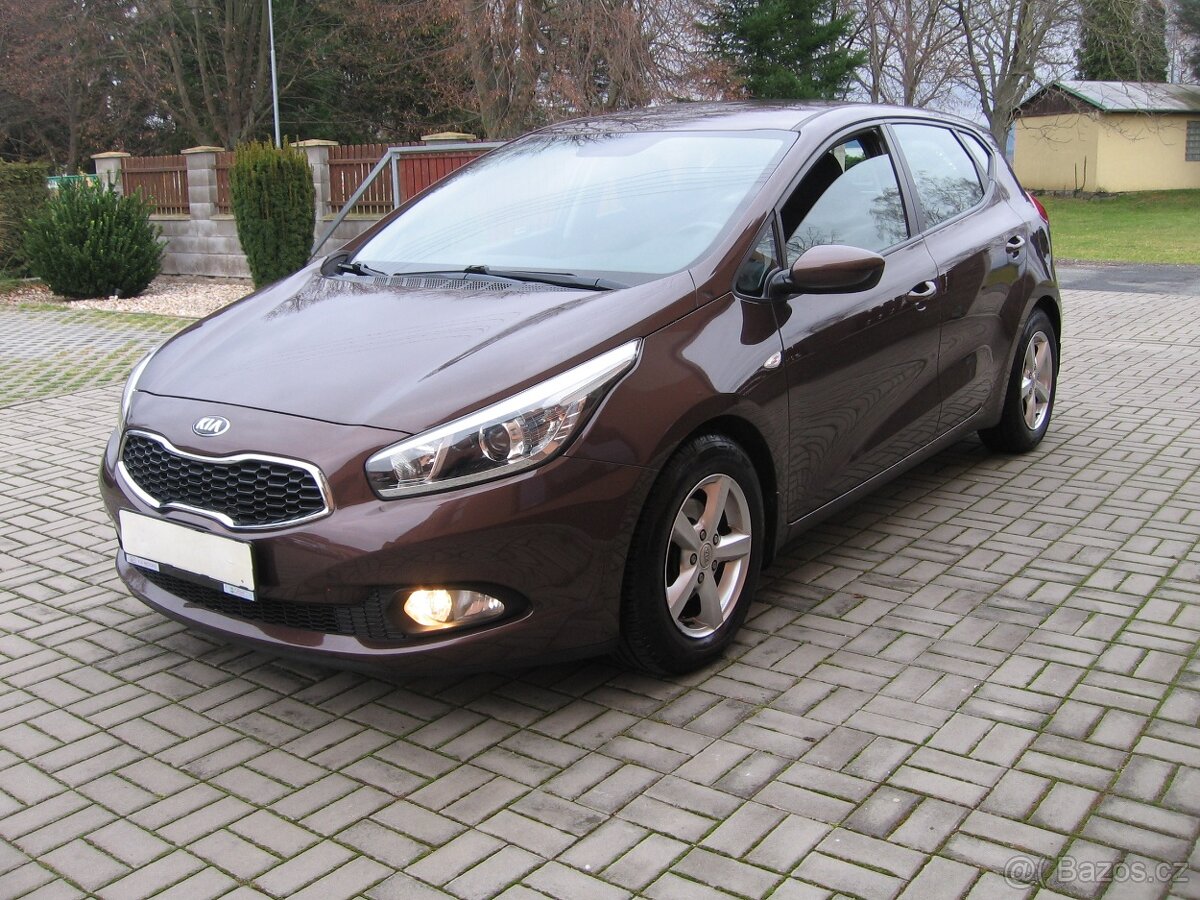 Kia Cee´d, 1.4i / COMFORT 1.Majitel ČR