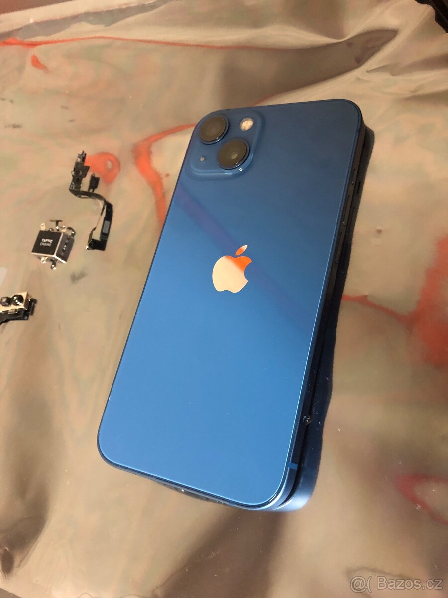 Apple iPhone 13 Blue náhradní díly