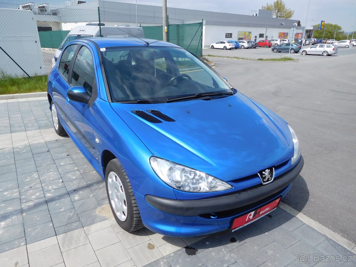 Peugeot 206 1.1i Color Line, 44 kW, Klima, TOP KM 