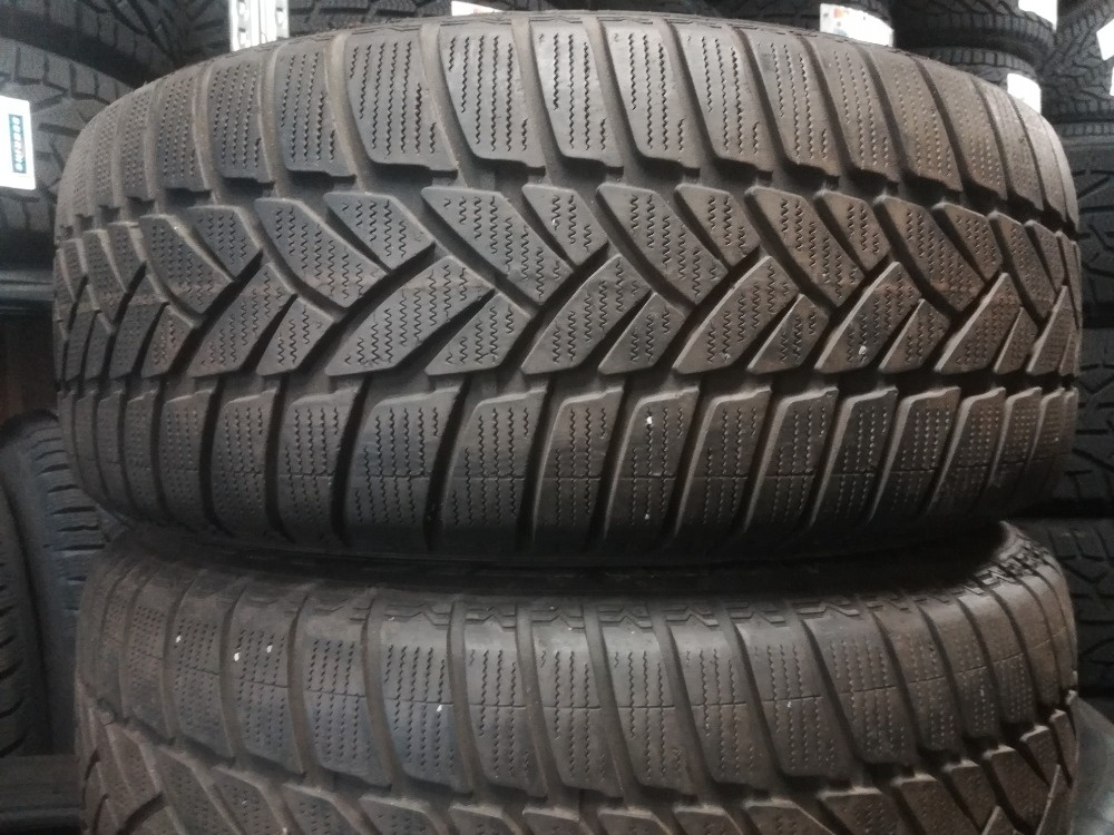 255/55 R18 DUNLOP (3016)