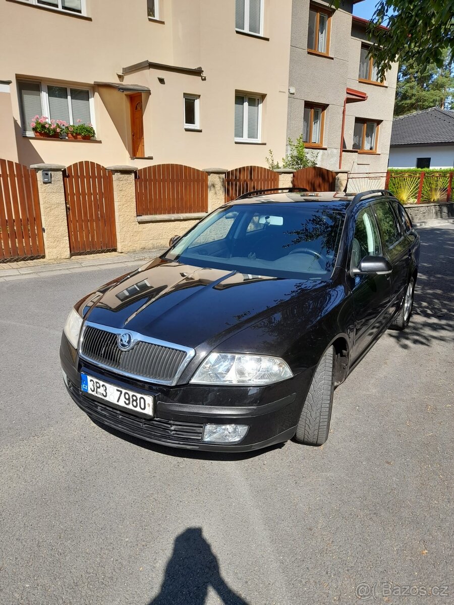 ŠKODA OCTÁVIA COMBI rv 2007 103 kW