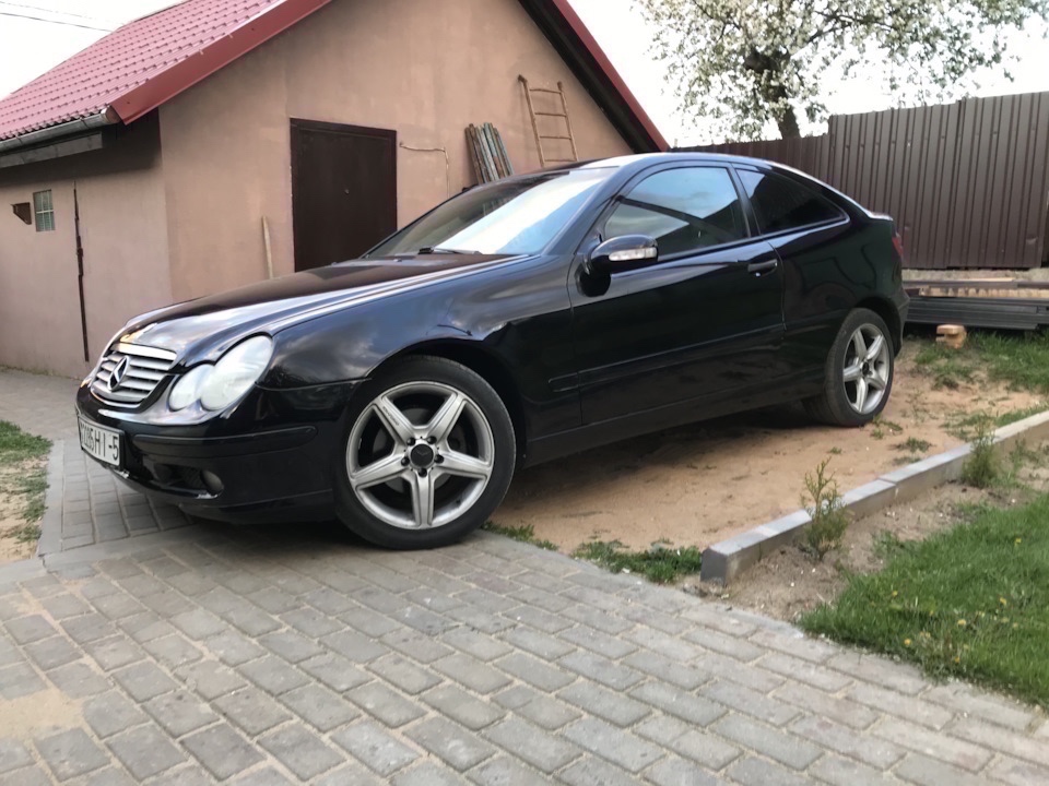 Mercedes w203 CL coupe na náhradní díly