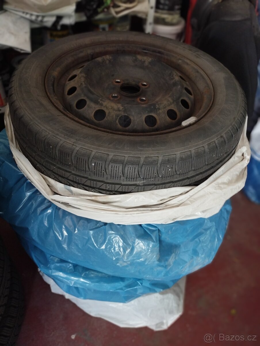 Zimní pneu 185/60 R15 88T