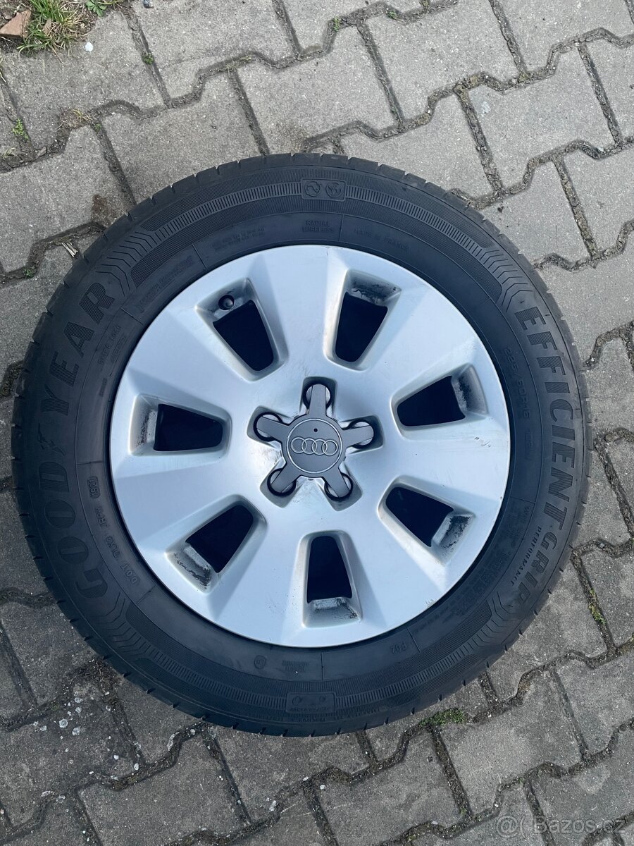 ALU kola 16" Audi s pneu 225/60R16 - 4 ks a 1000,-Kč