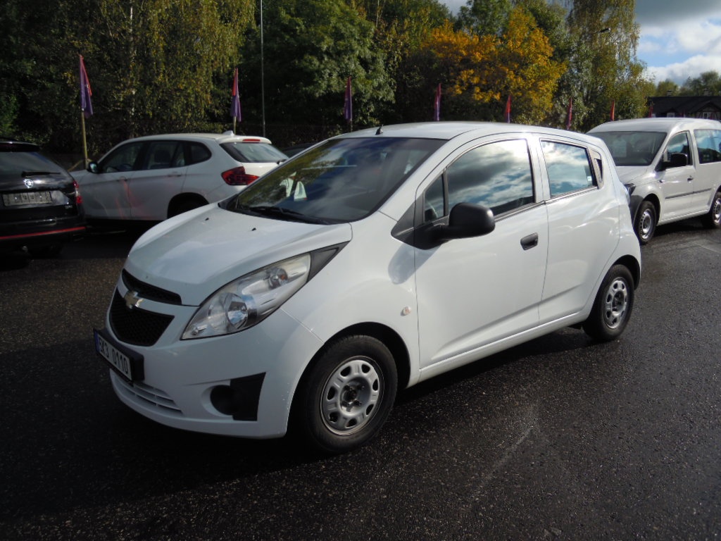 Chevrolet Spark 1.0i 68koní r.v.9/2012