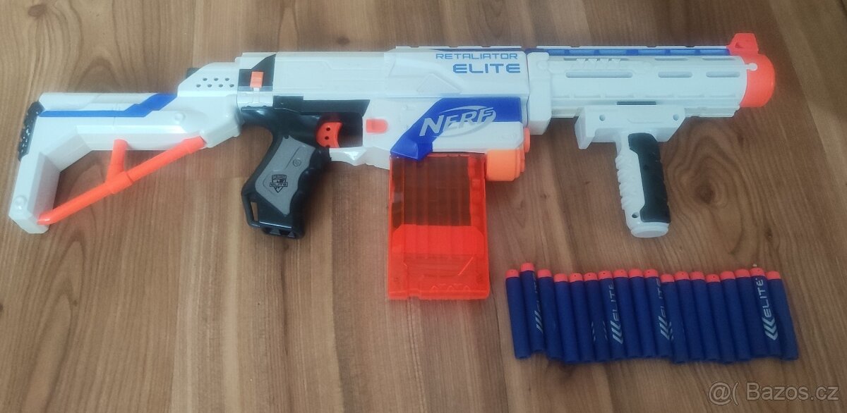 Pistole Nerf RETALIATOR