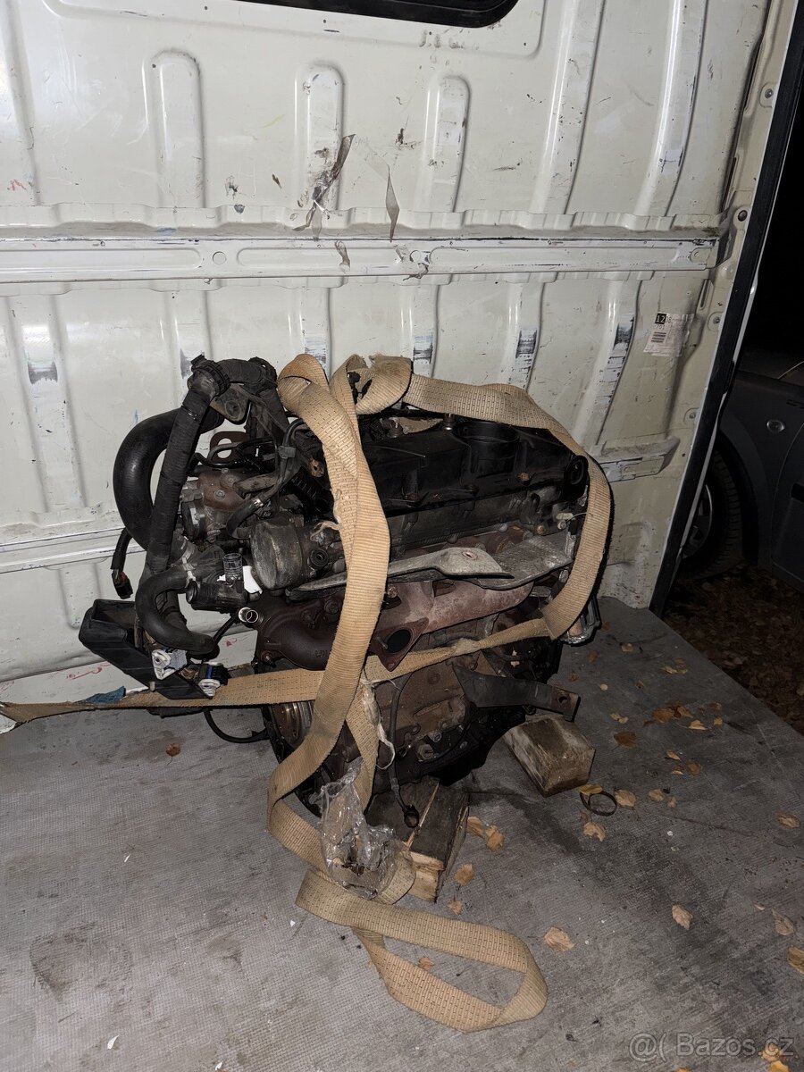 Motor a převodovka 2.2hdi 120 88kw