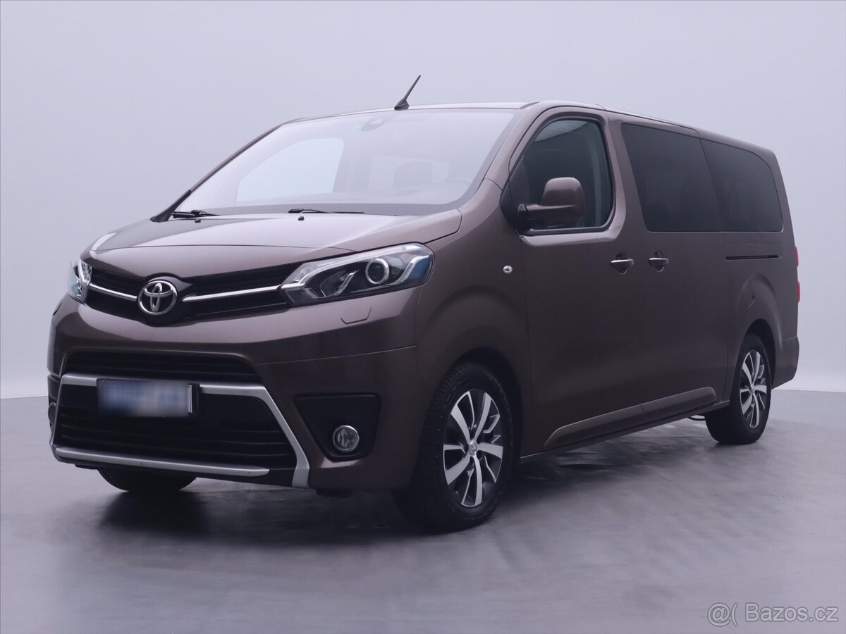 Toyota ProAce Verso 2,0 D 150k CZ VIP L2 Xenon (2018)