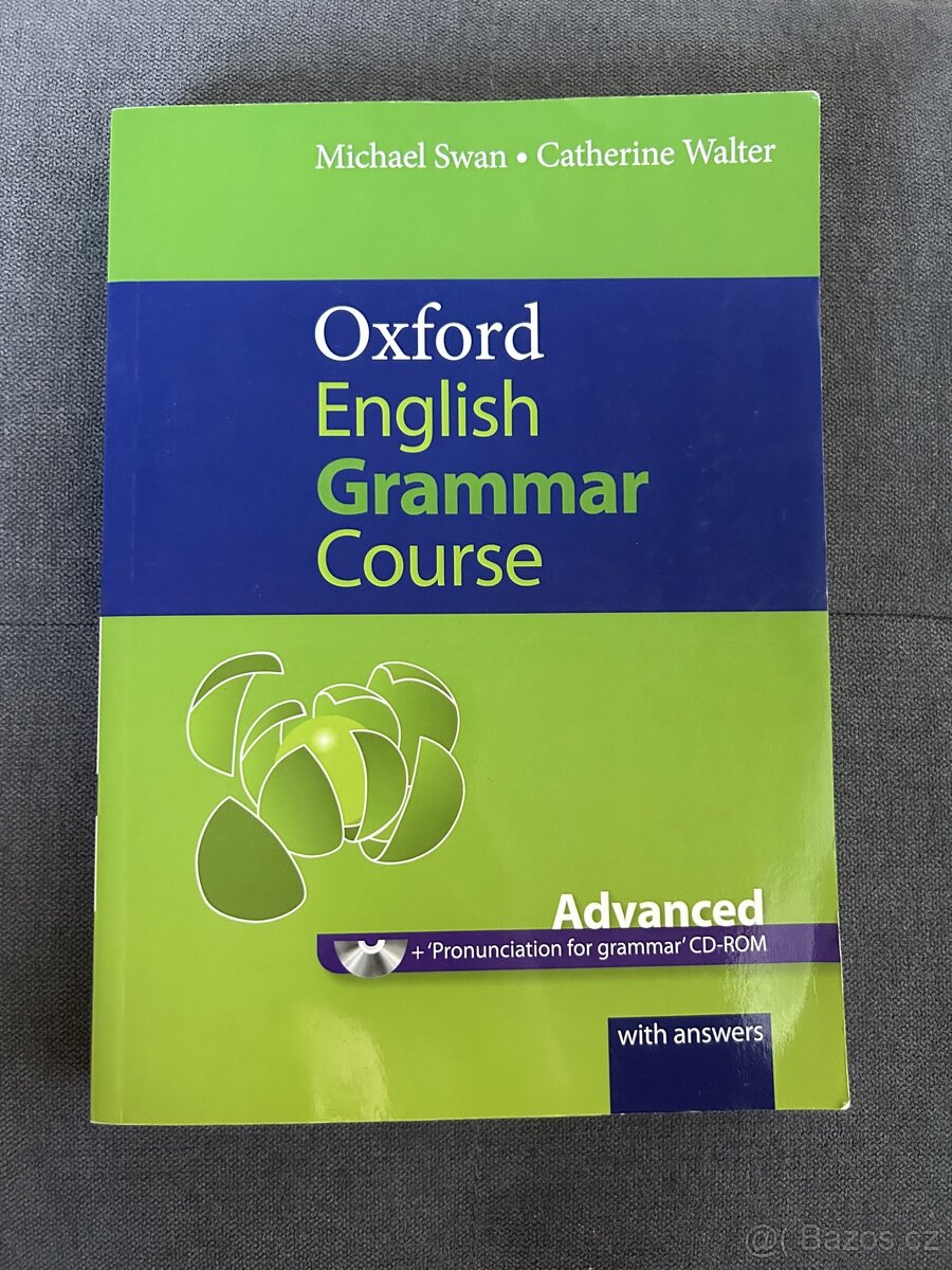 Učebnice Oxford English Grammar Course