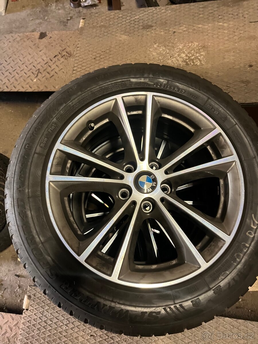 Bmw kola 17’’ 225/55/17zamni