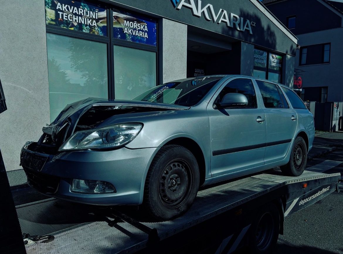 Vůz na díly Škoda Octavia 2 FL kombi r.v. 2011 CBZB LHY LA7W