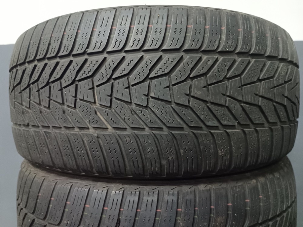 235/40 R18 HANKOOK (2720)