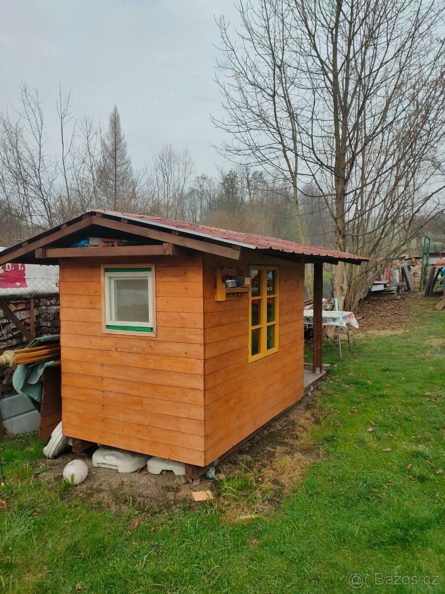 Dětský domeček střecha 2,6x4,2 m