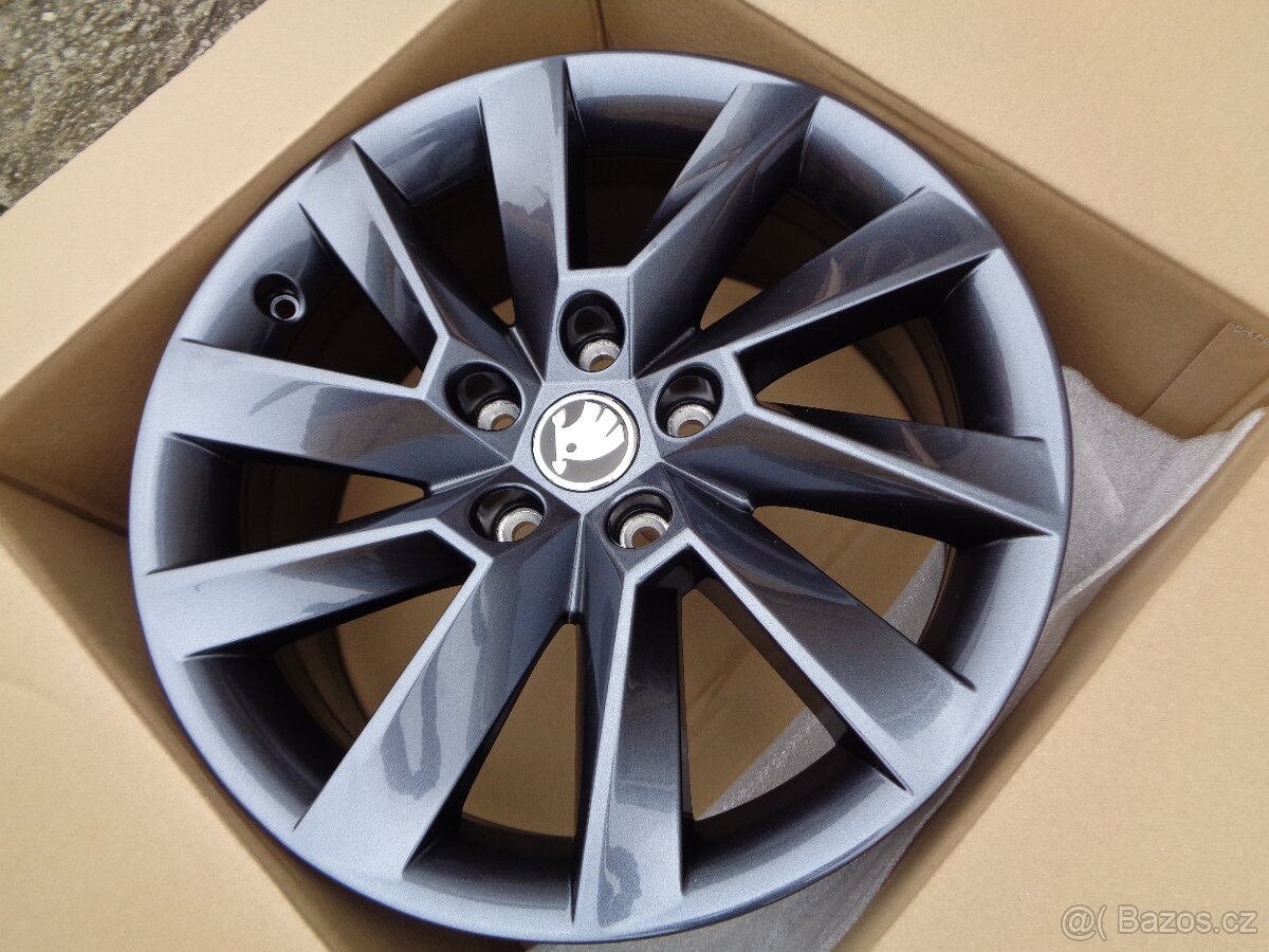 škoda superb III 17 alu 5x112 nová original škoda