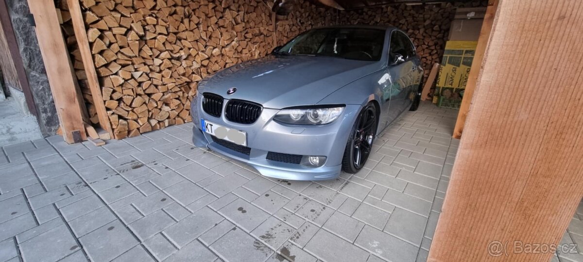 Predám zachovalé vo veľmi dobrom stave BMW e92