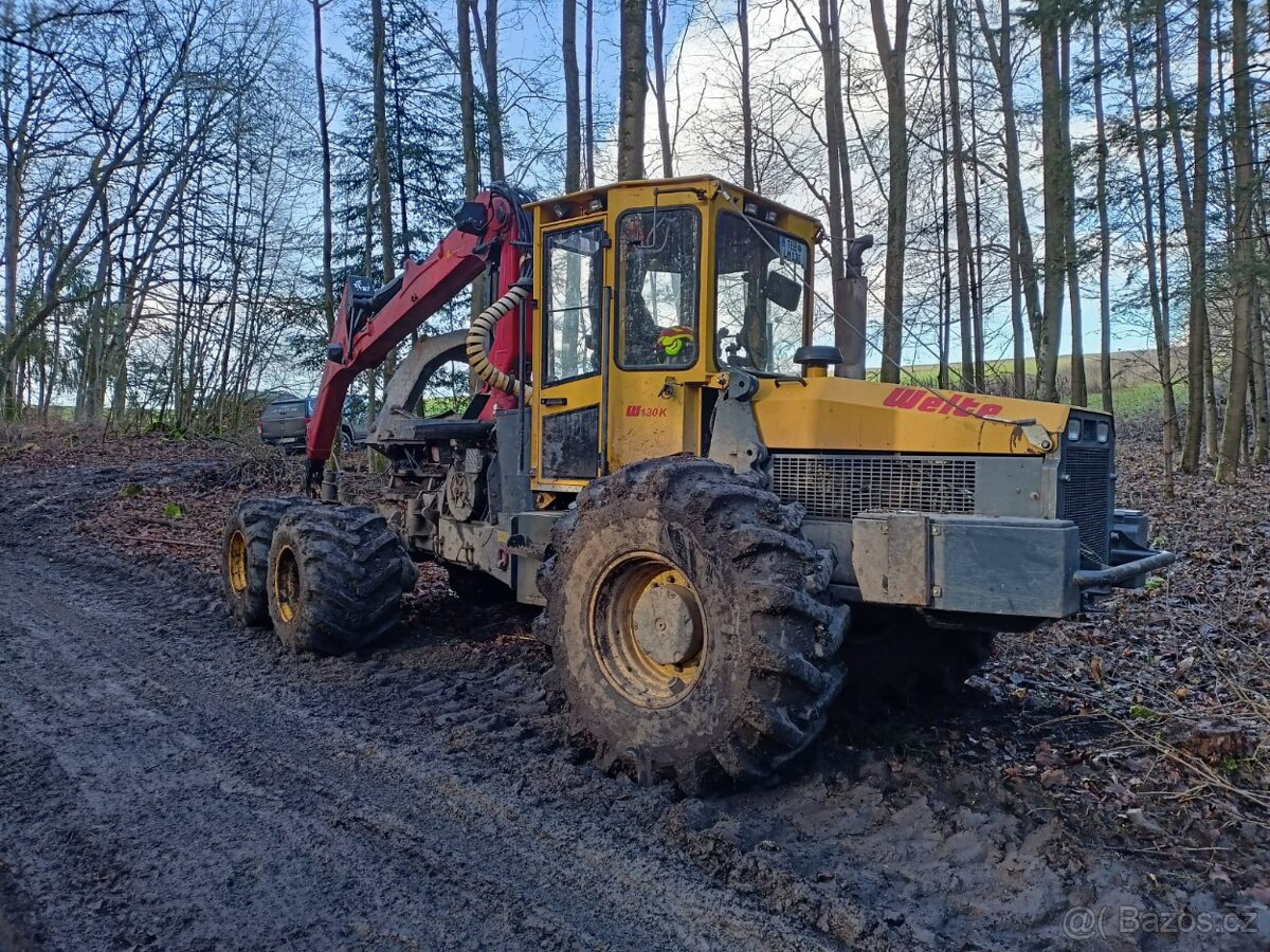 Lesní traktor / vyvážecí souprava WELTE W130