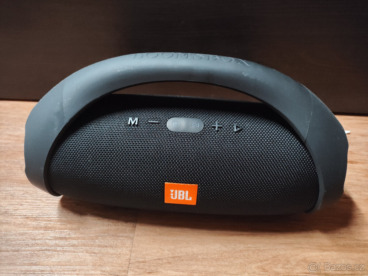 Fake JBL Boombox