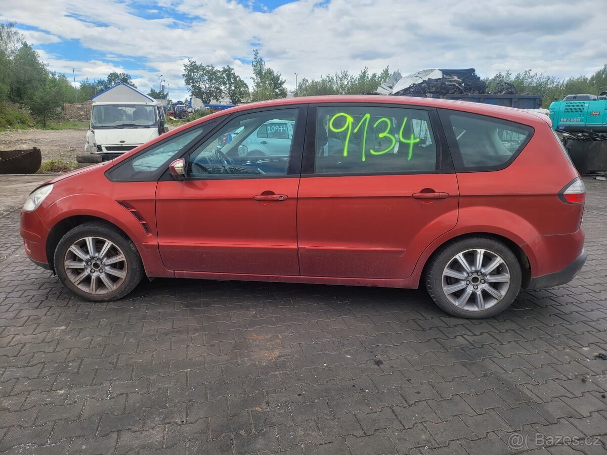 Ford S-MAX č. B9134