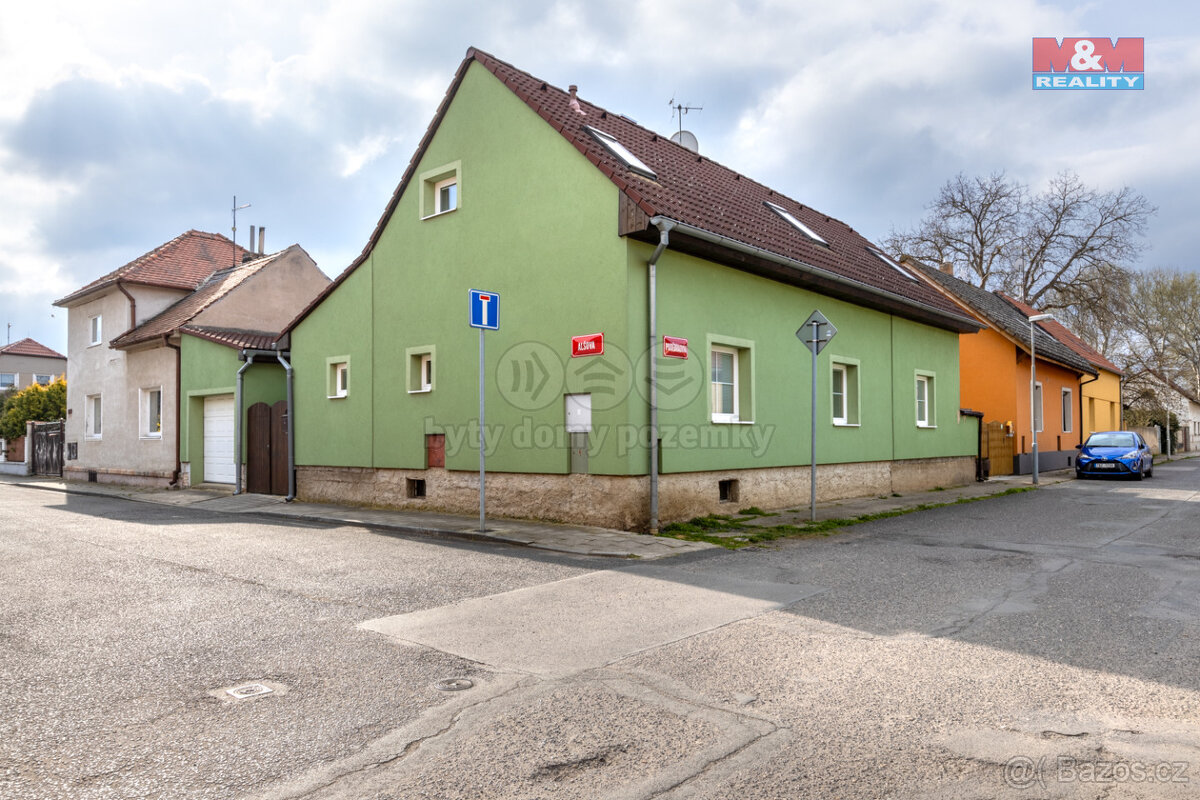 Prodej rodinného domu, 134 m², Lenešice, ul. Alšova