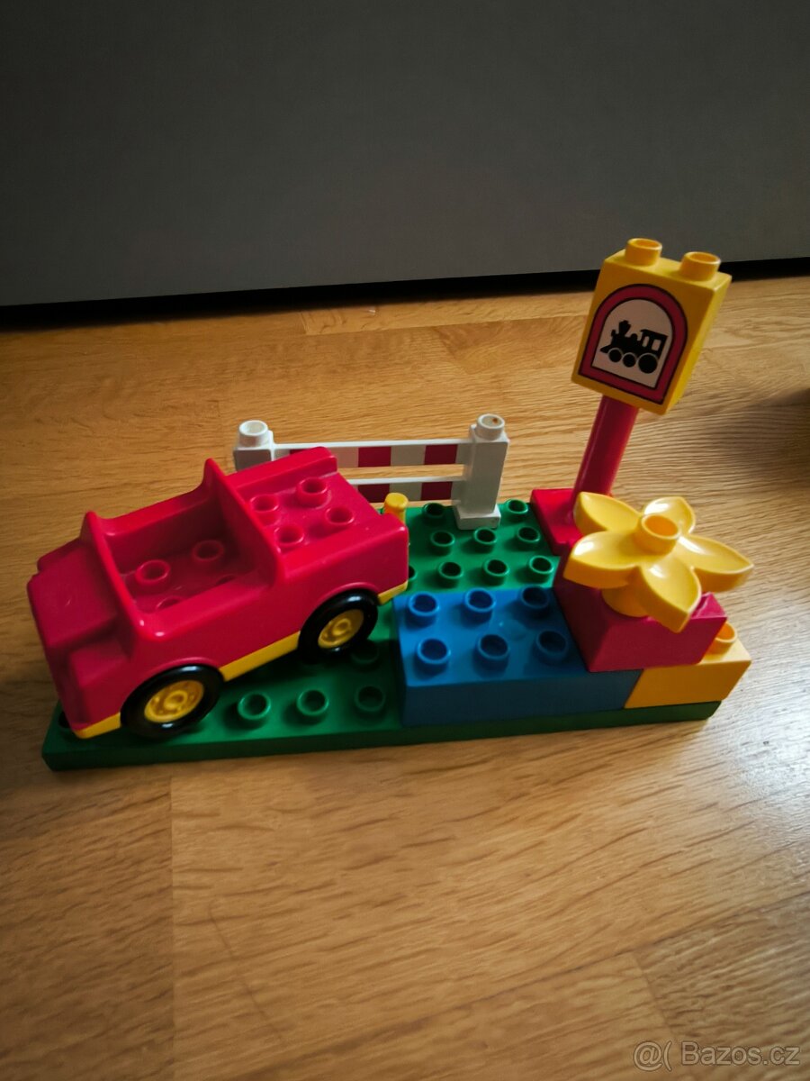 Lego Duplo auto