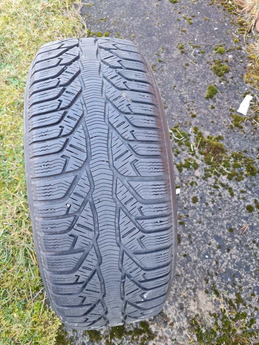 Pneu 225/55/R16