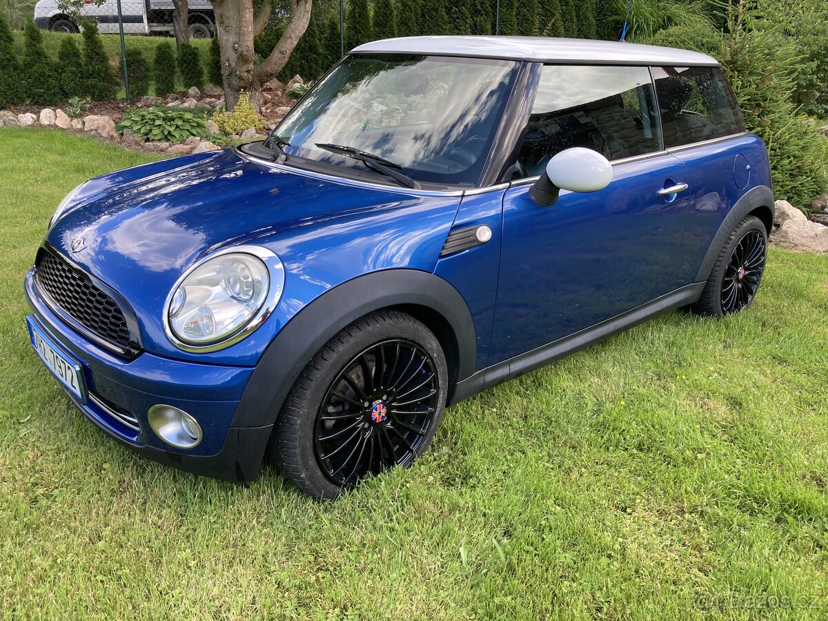 Mini cooper R56 1.6 88kW