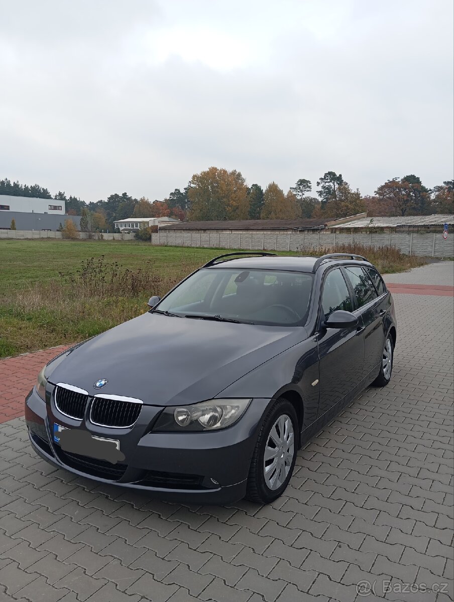 BMW E91 320i 110 kw Rok výr 2008 Najeto 230.000 Km