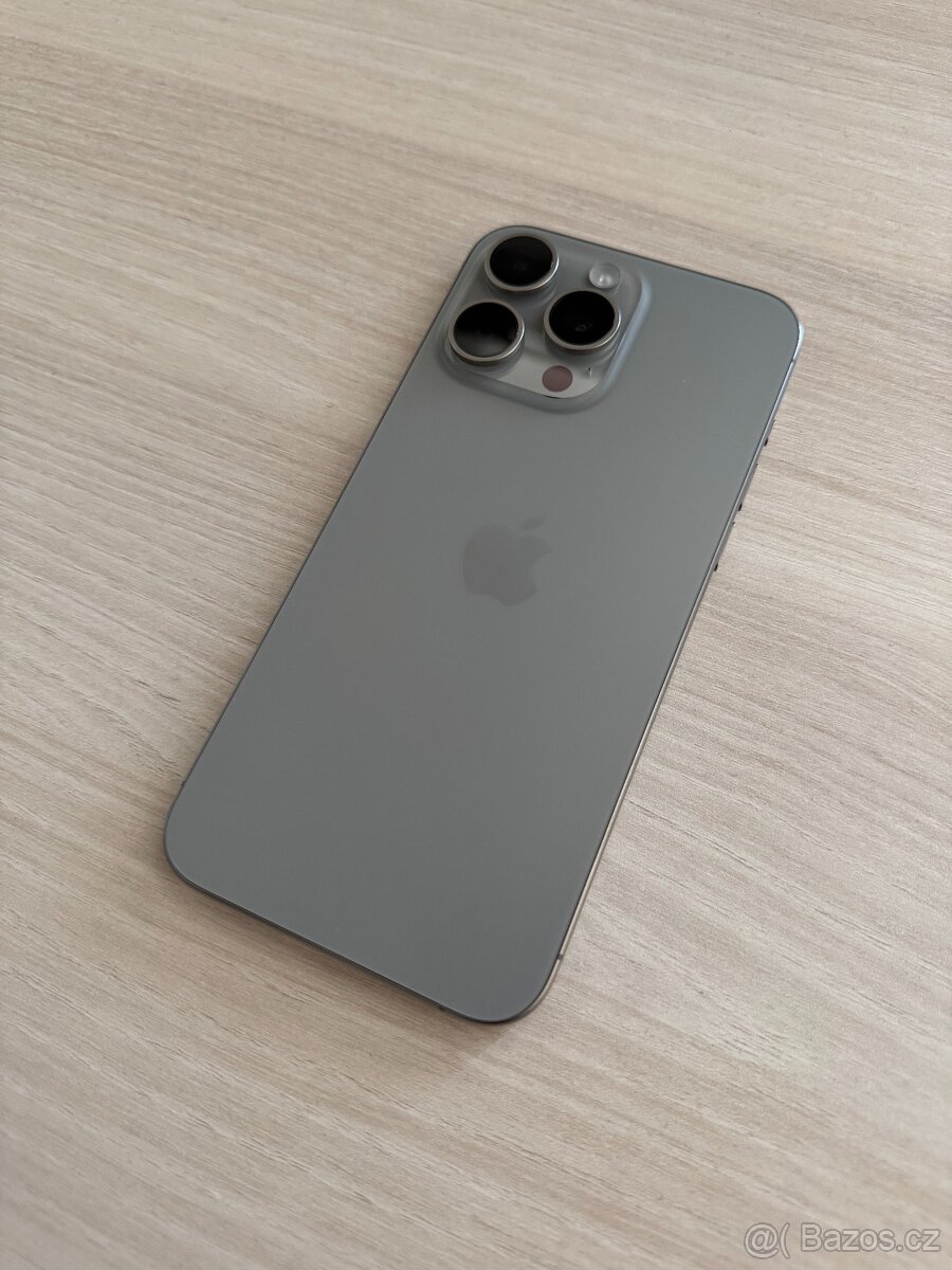 iPhone 15 Pro Max 256GB přírodní titan