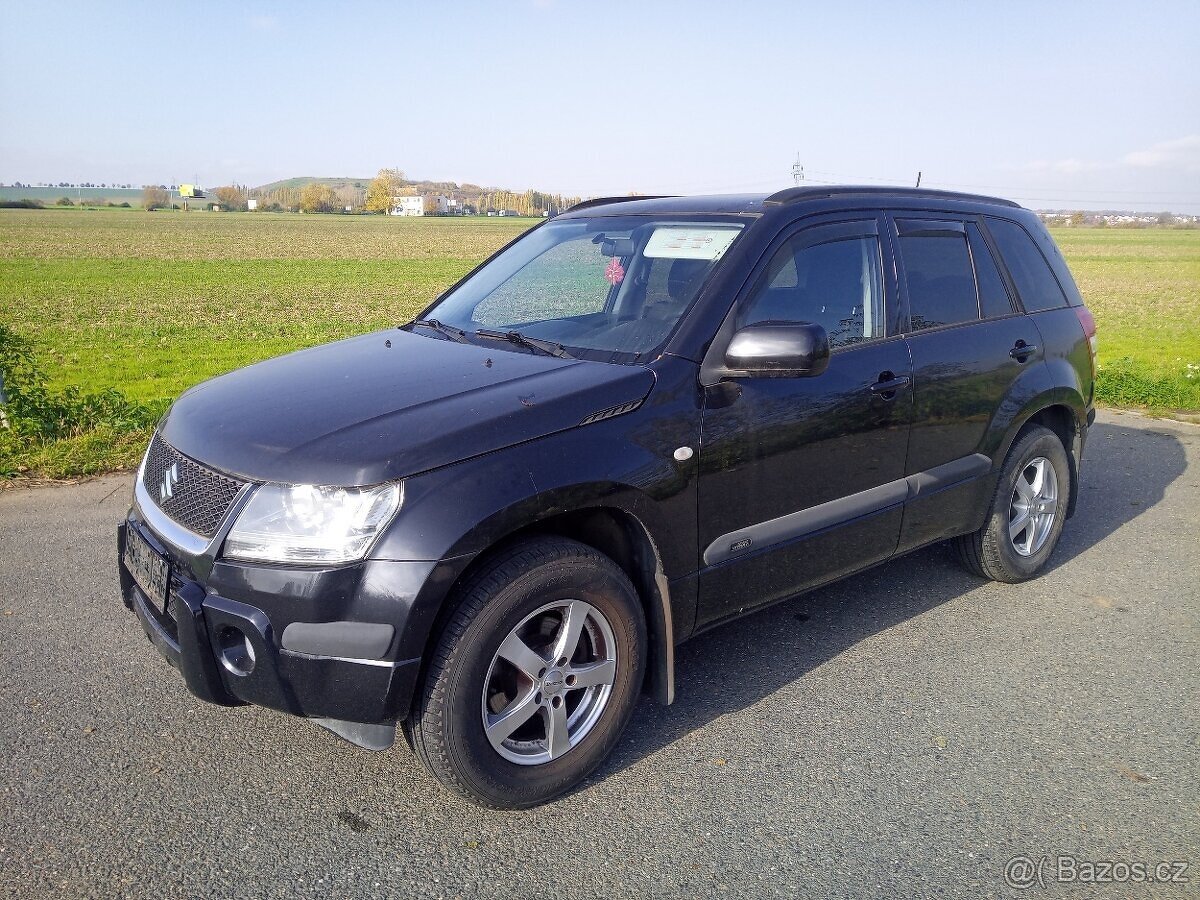 Prodam Suzuki Grand Vitara 2.0i 16V 4x4 Automatická převodov