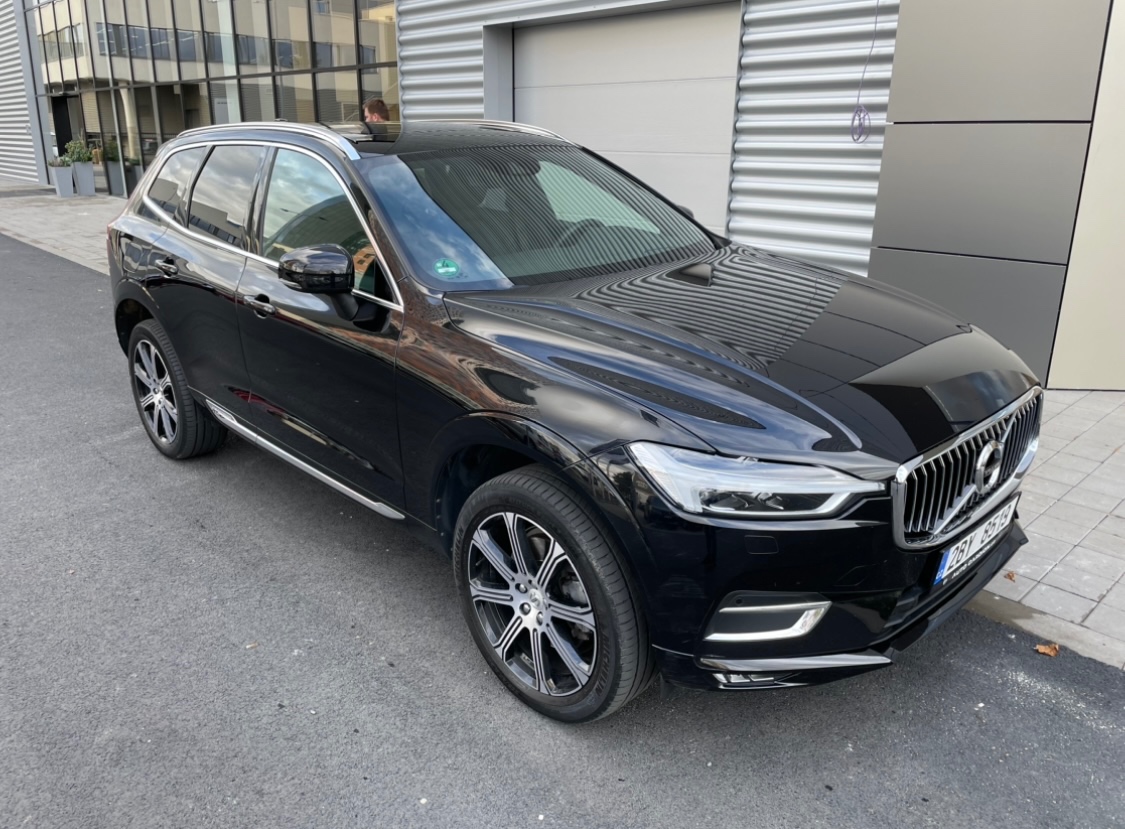 Volvo XC60 D5 173kw inscription, možnost odpočtu DPH