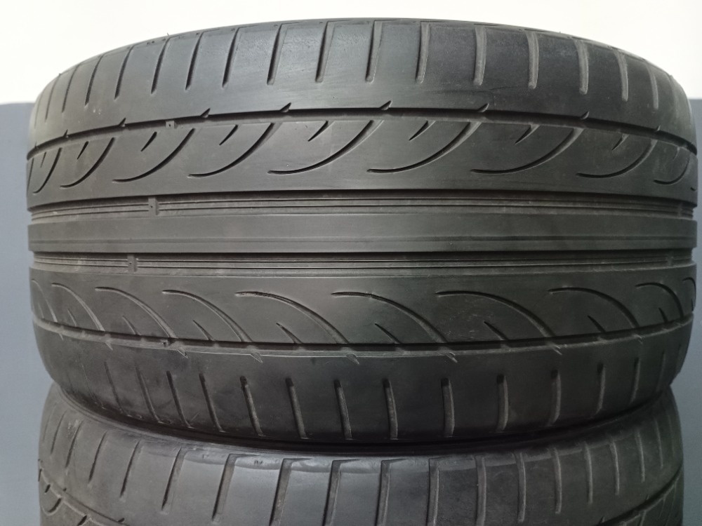 235/35 R19 HANKOOK (4916)